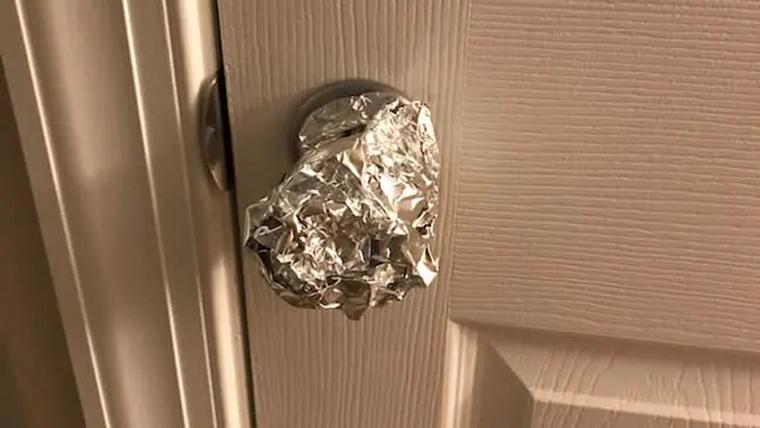 How To Protect Door Knobs